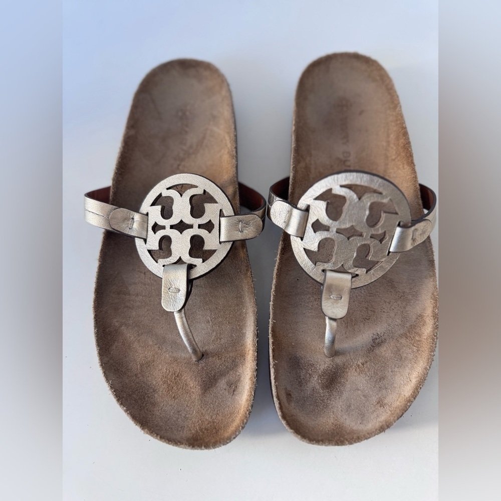 Tory Burch Miller Cloud Flip Flop Gold Sandals Shoes Size 8.5 - Picture 3 of 10